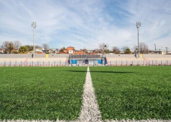 Vuelve el fútbol amateur al Estadio Municipal de Concón tras nuevo acuerdo.