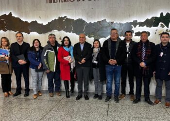 El diputado Barrios se reúne por el muelle en Algarrobo y anuncia que «hemos dejado encaminadas las soluciones».