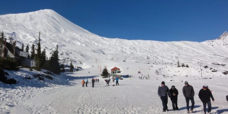 El Parque Nacional Laguna del Laja funciona con normalidad durante esta temporada invernal.
