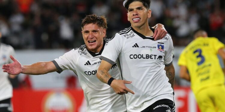 Gil respalda a Palacios y sostiene que para que destaque en Boca Juniors «es necesario cuidarlo y valorarlo».