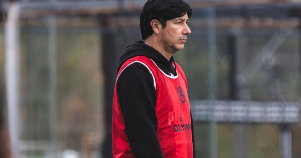 Violenta encerrona a Jaime “Pajarito” Valdés: lo apuntaron con un arma y le robaron su auto.