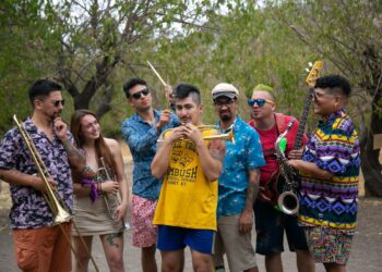 Patocarlos saca nuevo disco y revive la fiesta del ska chileno.