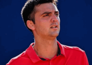 Barrios se despide en Toronto tras una dura caída frente a Michelsen.