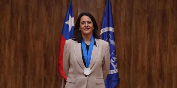 Rectora de la UMCE se compromete con una educación pública que incluya a todos.