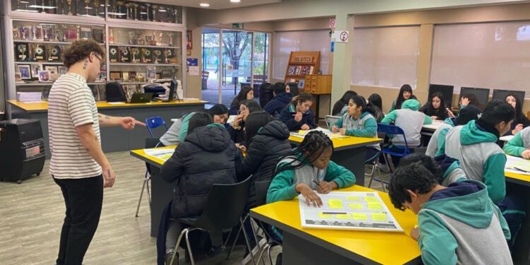 Desde la región del Maule, se inician las postulaciones para Samsung Solve for Tomorrow: innovación educativa al alcance de todos.