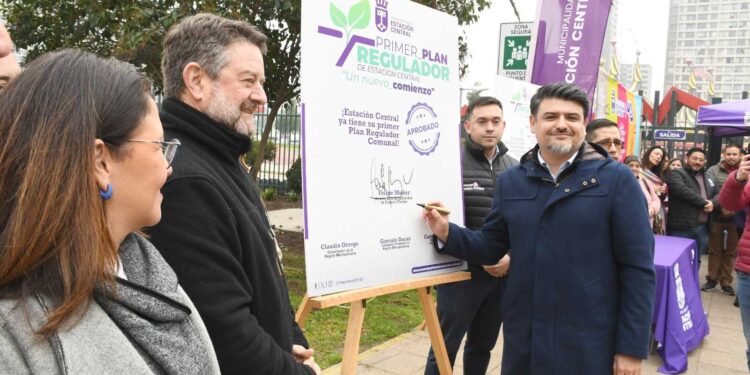 Estación Central dio el visto bueno a su primer Plan Regulador Comunal.