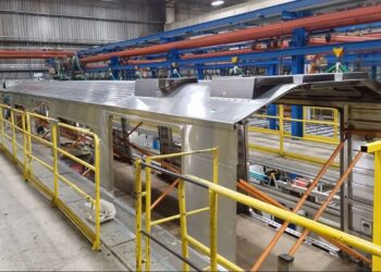 Terminó la producción de la primera caja de la Línea 7.