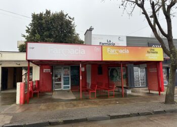 Auditoría descubre deuda millonaria en la Farmacia Comunal de Parral: excede los $300 millones.