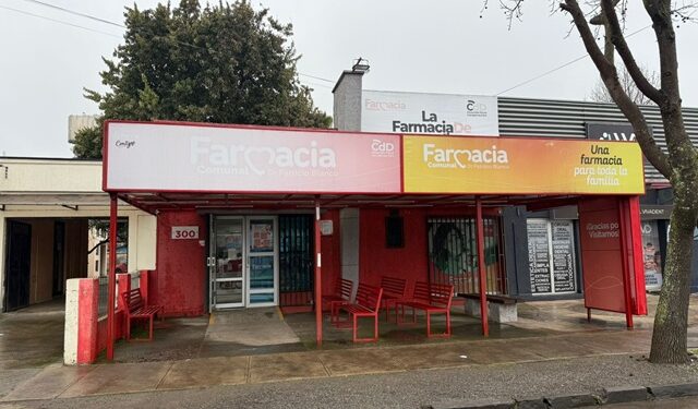 Auditoría descubre deuda millonaria en la Farmacia Comunal de Parral: excede los $300 millones.