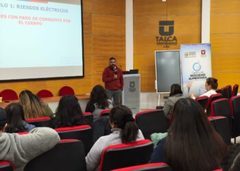 En Curicó, se forman a operadores de servicios sanitarios rurales para optimizar la gestión del agua potable y el saneamiento en áreas rurales.