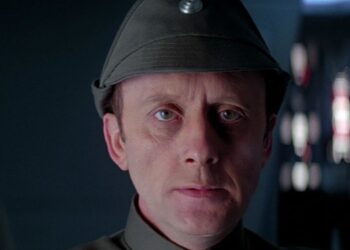 Fallece a los 87 años Kenneth Colley, quien interpretó al Almirante Piett en «Star Wars»
