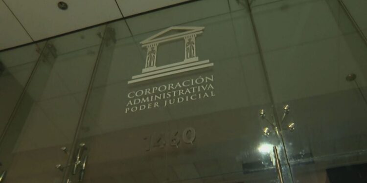 Brigada Anticorrupción de la PDI realiza un allanamiento en la Corporación del Poder Judicial tras la liberación de un sicario venezolano.