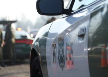 Contraloría revela serios problemas en los controles vehiculares de Carabineros: no se incautaron autos robados ni se detuvo a delincuentes prófugos.