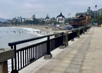 Obras de conservación del borde costero en Papudo y Zapallar alcanzan un 90% de avance.