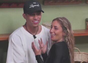 Daniela Castro no se contiene y arremete contra Uriel Romero: «No puede juntar ni tres palabras».