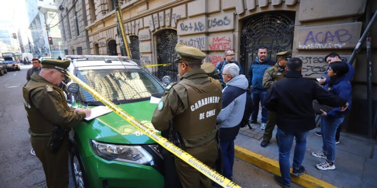 Espectacular robo en banco de Valparaíso: roban más de $6 mil millones mediante un túnel excavado.