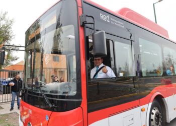 Red Movilidad incorpora nuevos recorridos en Pudahuel y San Bernardo, donde no había servicios de transporte público.