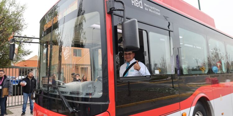 Red Movilidad incorpora nuevos recorridos en Pudahuel y San Bernardo, donde no había servicios de transporte público.