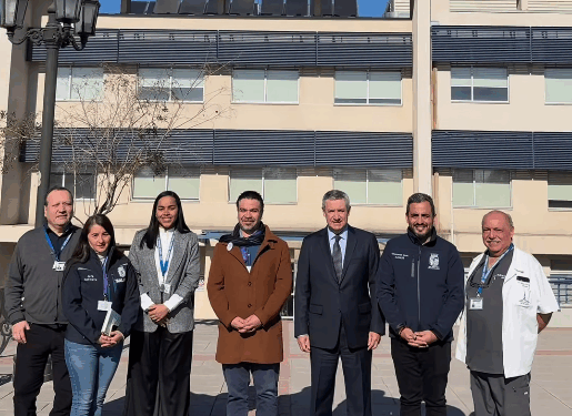 Alcalde de San Bernardo recorre las nuevas instalaciones del Hospital Parroquial y su gerente general asegura: “Estamos humanizando la atención de salud”.