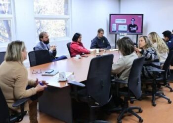 Reunión clave en Colina impulsa estrategia para dar más fuerza al encadenamiento productivo local.