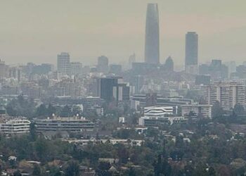Declaran preemergencia ambiental en la RM para este jueves.