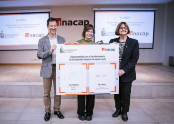 Universidad de Chile e INACAP forman innovadora alianza para la educación superior.