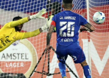 Copa Sudamericana: La U le metió una goleada a Guaraní.