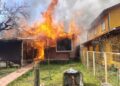 Un incendio arrasó una casa en Villa Mercedes, Quilleco, y dejó a seis personas afectadas.