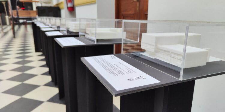 MuBo presenta exhibición con 12 Cuerpos de Habitar Moderno.