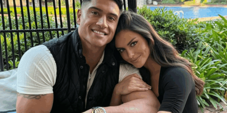 «Con mucho amor, te esperamos»: Emilia Dides y Sammis Reyes anuncian que serán padres.