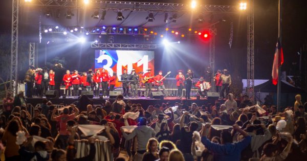 300 Cuecas celebrará su 13° versión en Batuco, a pesar de la escasez de apoyo de la municipalidad.
