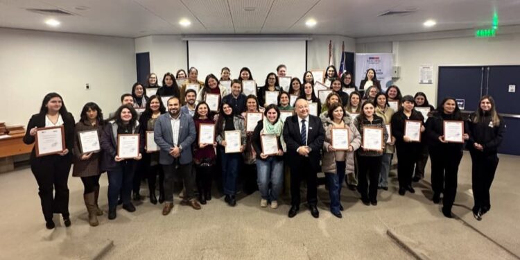 Talca: 67 emprendedoras completaron el programa de desarrollo empresarial.