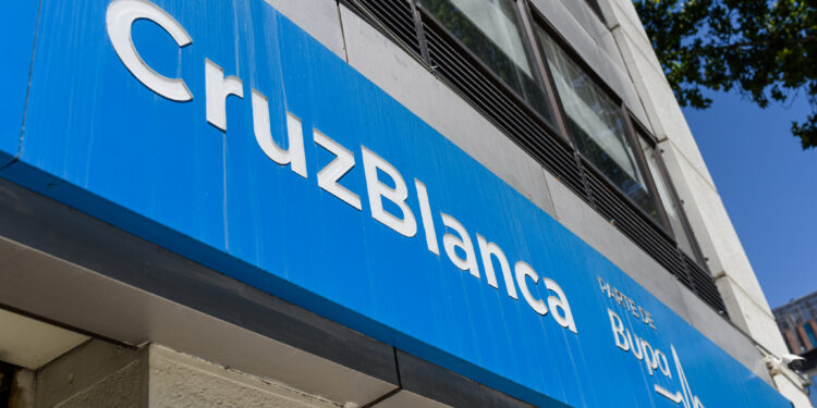 Corte de Talca declara a Cruz Blanca culpable de actuar de manera arbitraria e ilegal contra una paciente con cáncer.