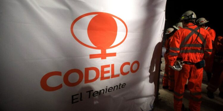 Codelco desmiente ser la empresa que genera más discapacidades laborales en el país.