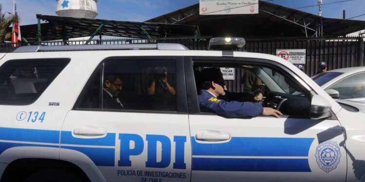 PDI lleva a cabo investigaciones en el lugar donde murieron los mineros en El Teniente e incauta documentos en diversas empresas.