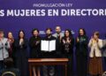 El presidente Boric firmó la ley «Más Mujeres en Directorios» para fomentar la equidad de género en las empresas.