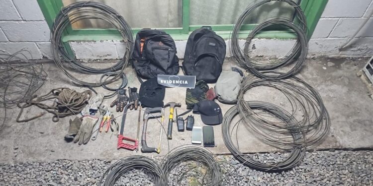 Aprueban proyecto de ley que penaliza el robo, hurto y receptación de cables de telecomunicaciones.