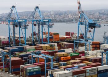 FNE proporciona recomendaciones para la licitación del Terminal N°2 en el Puerto de Valparaíso.