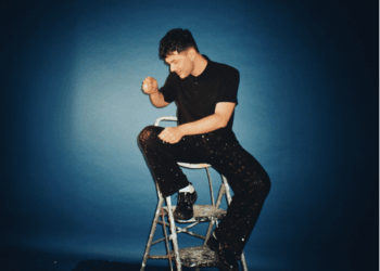 «Decanto» el estreno de Nacio.