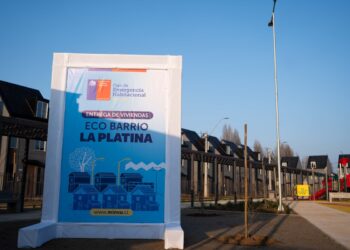 Gobierno entrega más de 1.200 casas en La Pintana.