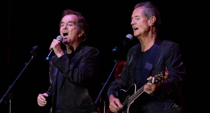 Murió Manuel de la Calva, la voz eterna del Dúo Dinámico.