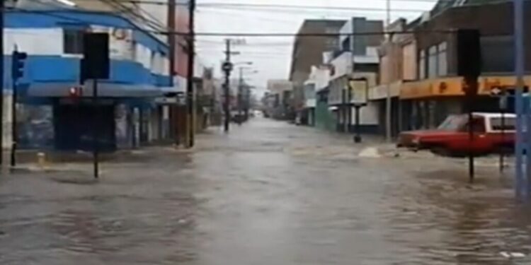 La memoria de la devastadora inundación que azotó a Los Ángeles, causando miles de afectados.