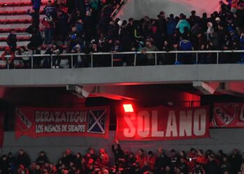 Mejora la salud del hincha de la U de La Calera agredido en Avellaneda.