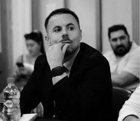 Del iPhone al espíritu emprendedor: Una defensa de la innovación en el sector público.