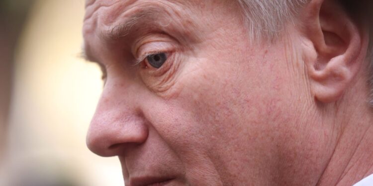 Encuesta Cadem: El 38% considera que José Antonio Kast puede ser el próximo Presidente de Chile.