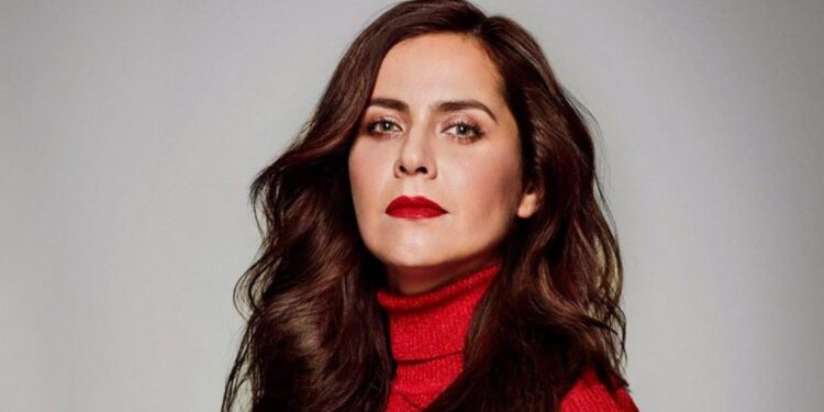 Se mantiene en secreto: Curicó contará con el espectáculo de Natalia Valdebenito en el Teatro Provincial.