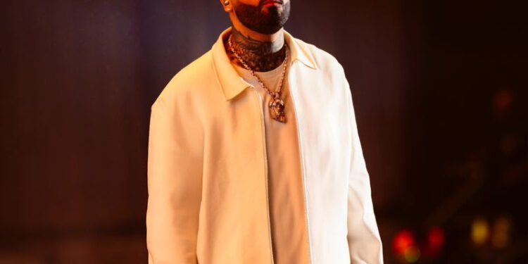 Nicky Jam cierra su gira por Europa con todos los shows a la raja.