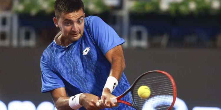 Tomás Barrios no alcanzó las semifinales en el Challenger de Barranquilla al perder contra el N° 598 de la ATP.
