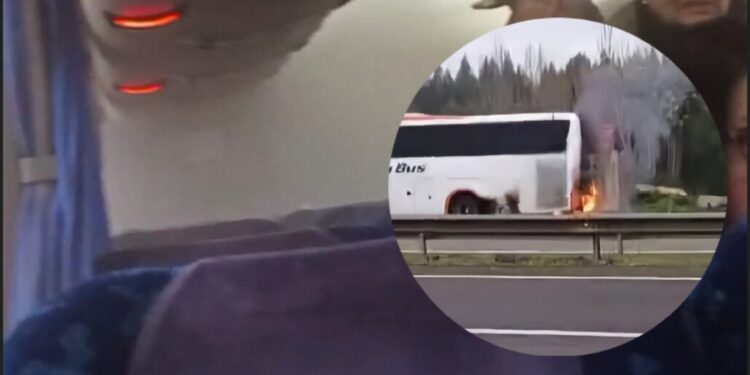 Pasajeros graban la evacuación de un autobús en llamas en Cabrero.