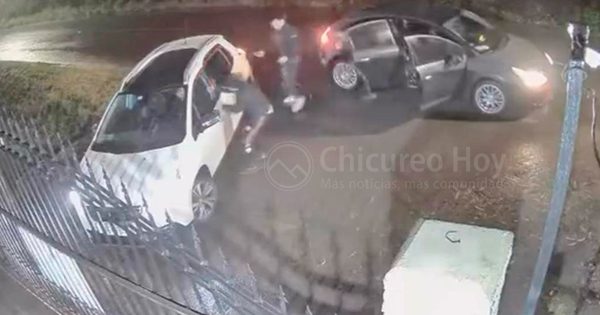 [VIDEO] Vecino detiene intento de portonazo en condominio de Lampa